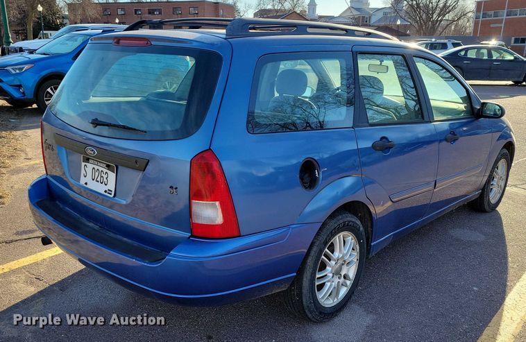 image for item NO9932 2002 Ford  Focus 