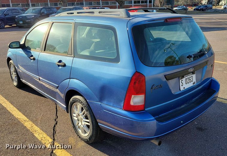 image for item NO9932 2002 Ford  Focus 