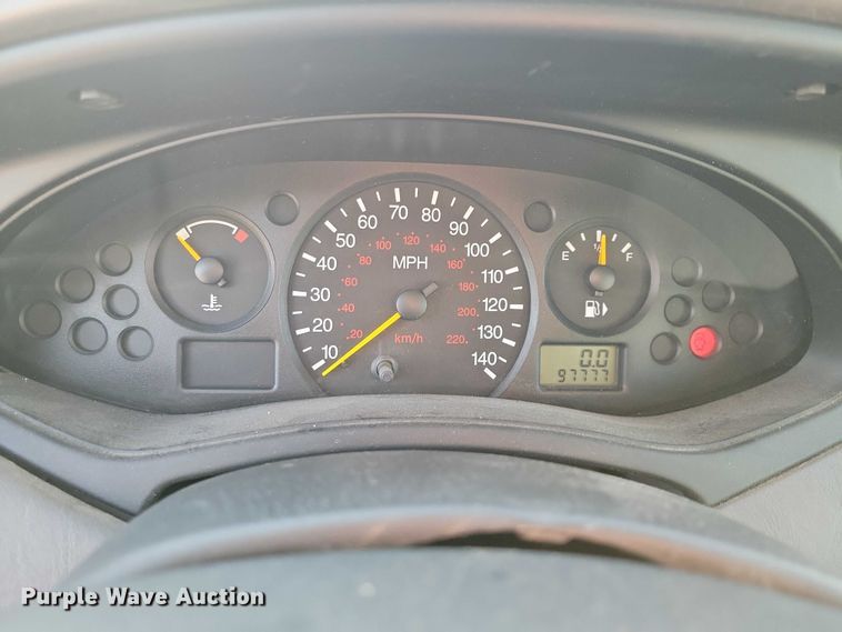 image for item NO9932 2002 Ford  Focus 