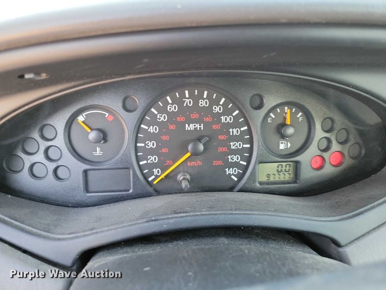 image for item NO9932 2002 Ford  Focus 