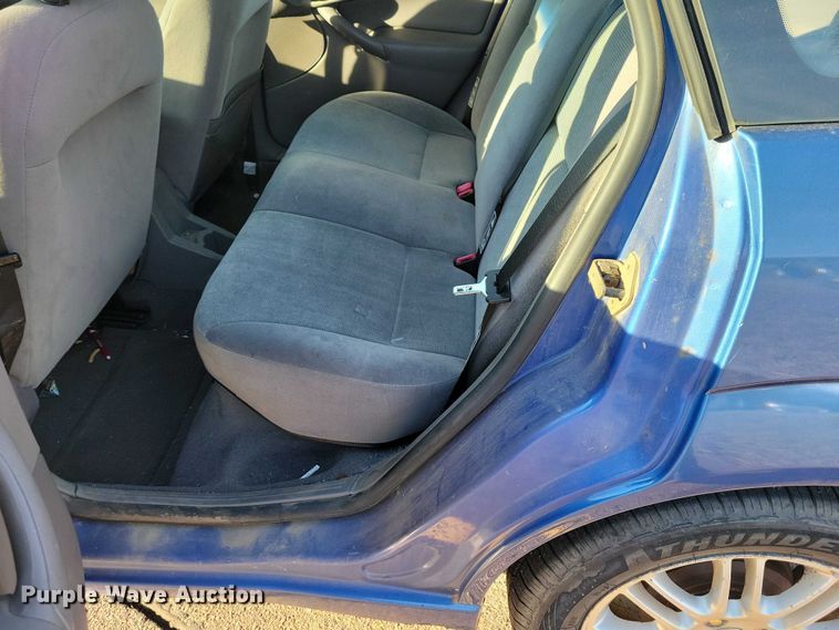 image for item NO9932 2002 Ford  Focus 