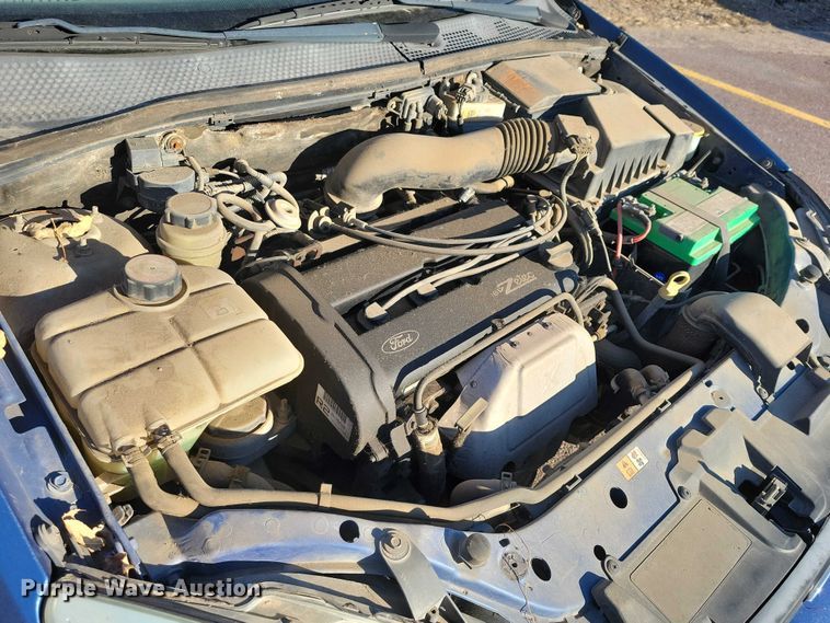 image for item NO9932 2002 Ford  Focus 