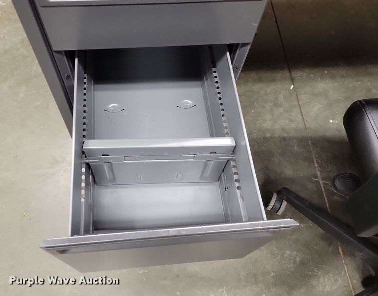 image for item NO9980 Office furniture