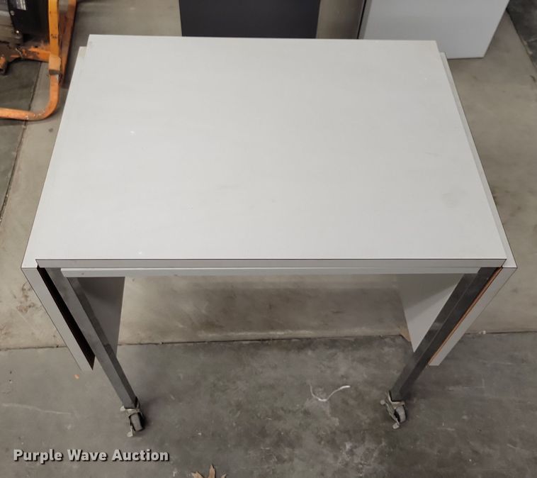 image for item NO9980 Office furniture