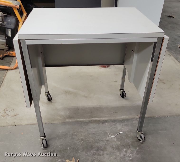 image for item NO9980 Office furniture