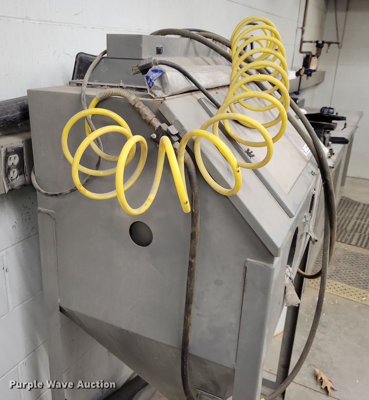 image for item NO9983 Econoline sand blaster