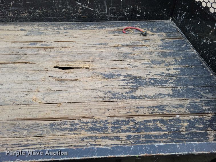 image for item NO9985 Knapheide dump bed