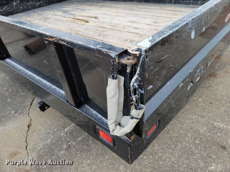 image for item NO9985 Knapheide dump bed