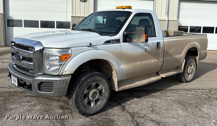image for item OE9262 2015 Ford F250 Super Duty XL pickup truck