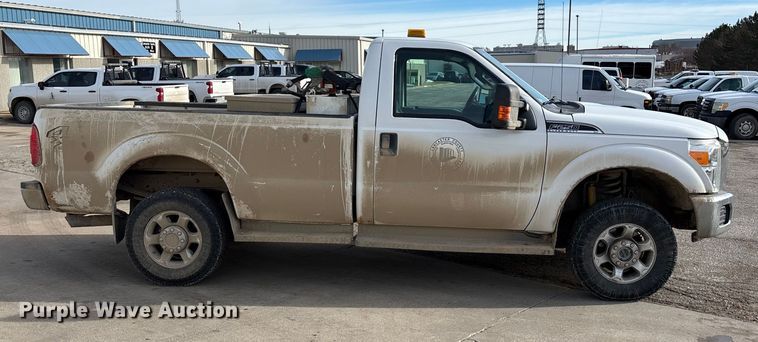 image for item OE9262 2015 Ford F250 Super Duty XL pickup truck