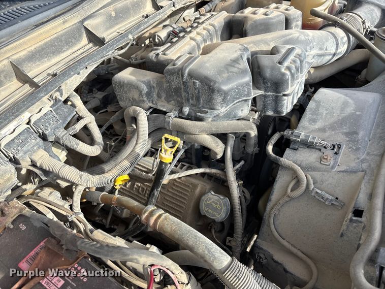 image for item OE9262 2015 Ford F250 Super Duty XL pickup truck