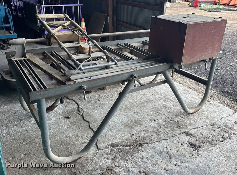 image for item OE9325 Wood router table