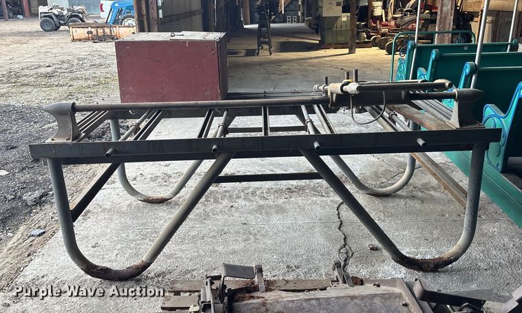 image for item OE9325 Wood router table