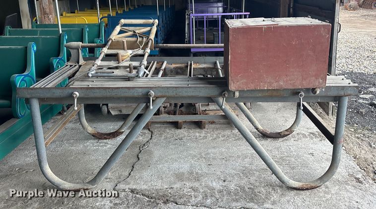 image for item OE9325 Wood router table