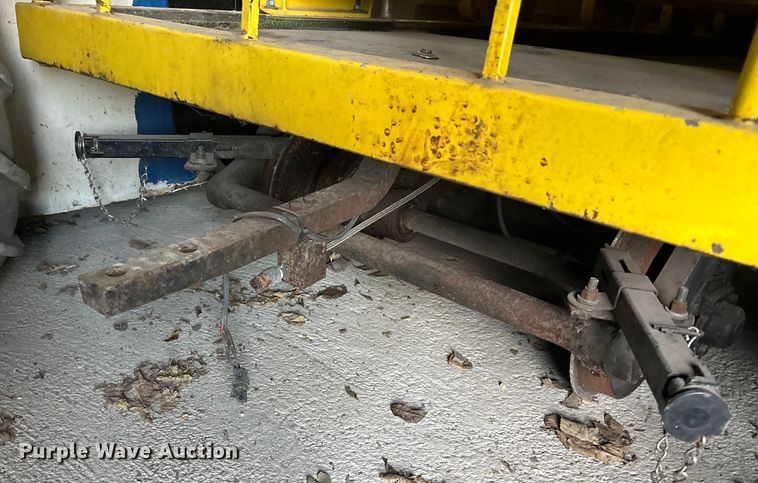 image for item OE9327 (3) passenger train cars