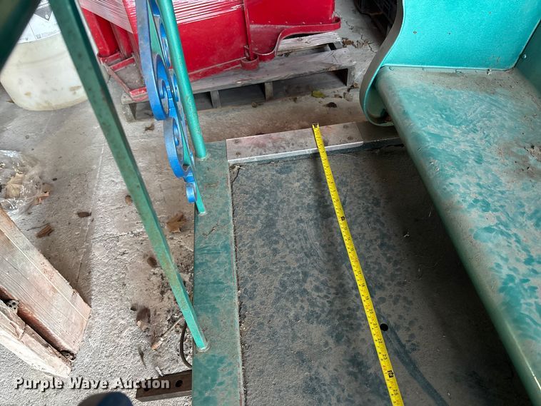 image for item OE9327 (3) passenger train cars