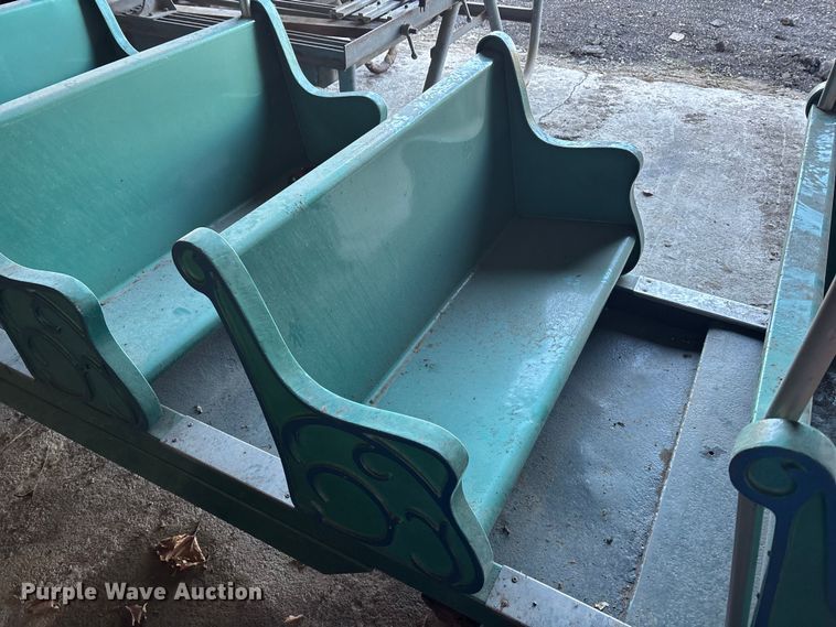 image for item OE9327 (3) passenger train cars