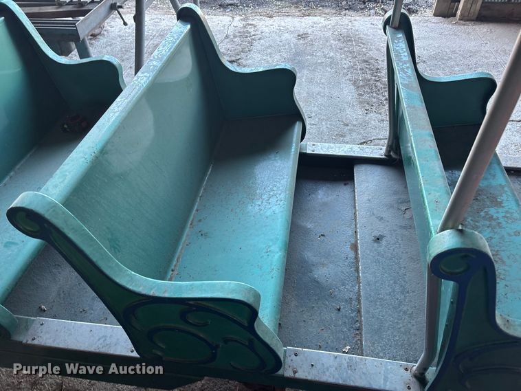 image for item OE9327 (3) passenger train cars