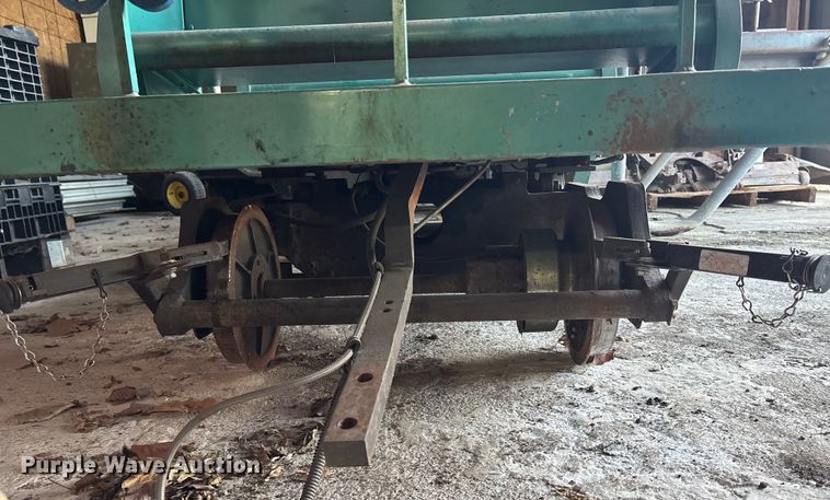 image for item OE9327 (3) passenger train cars