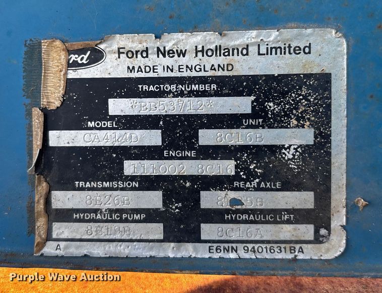 image for item OE9328 Ford CA414D MFWD tractor