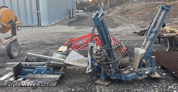 image for item OE9333 Care Tree skid steer tree spade