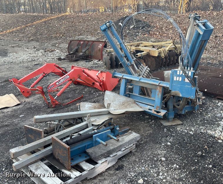 image for item OE9333 Care Tree skid steer tree spade