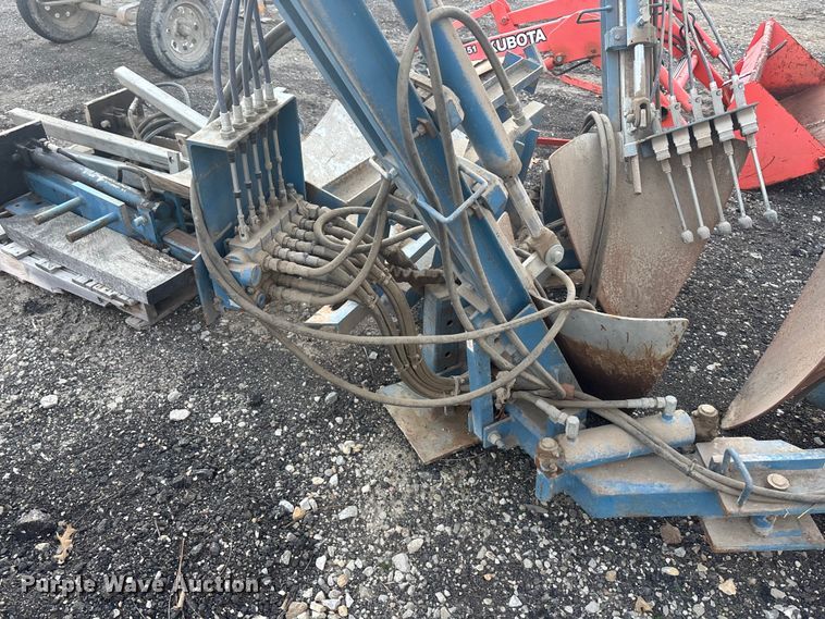 image for item OE9333 Care Tree skid steer tree spade