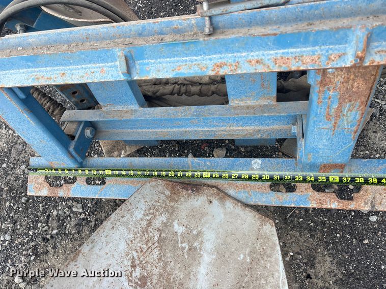 image for item OE9333 Care Tree skid steer tree spade