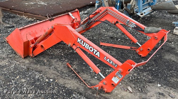 image for item OE9334 Kubota LA351 loader