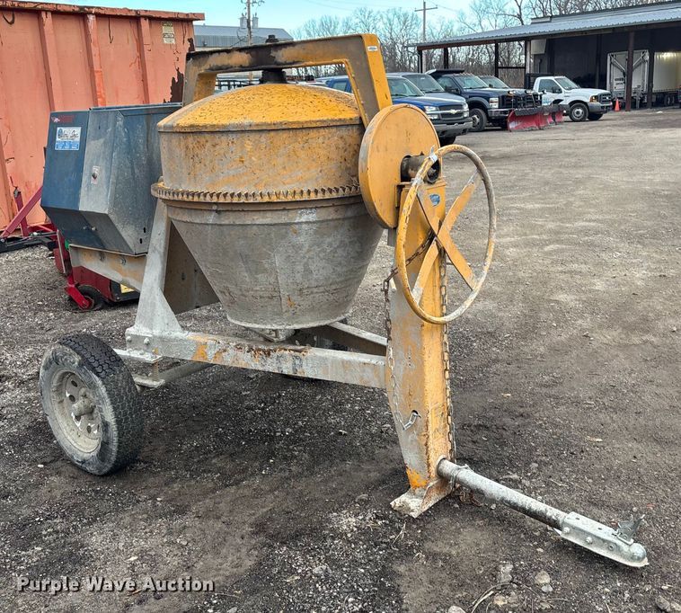 image for item OE9335 Stone 950M concrete mixer