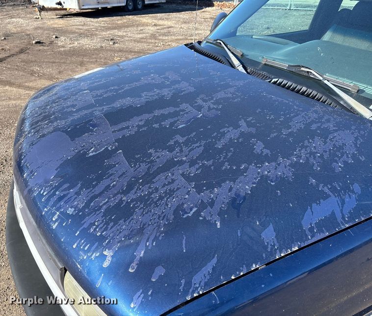 image for item OE9338 2002 Chevrolet Silverado 1500 Ext. Cab pickup truck