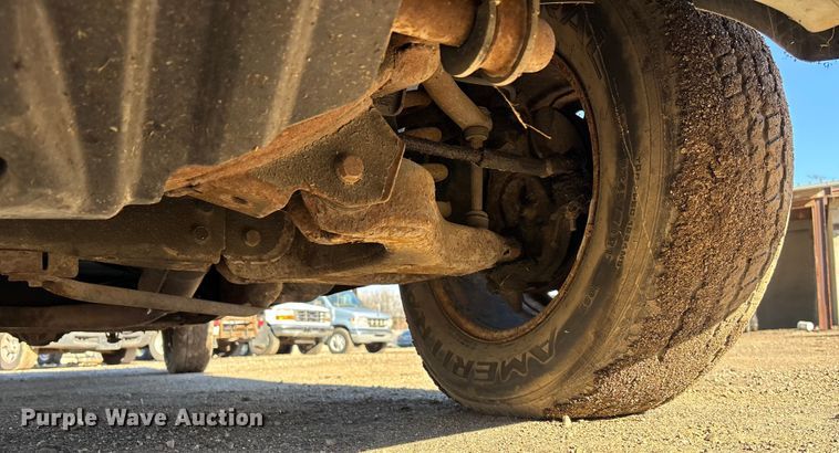 image for item OE9338 2002 Chevrolet Silverado 1500 Ext. Cab pickup truck