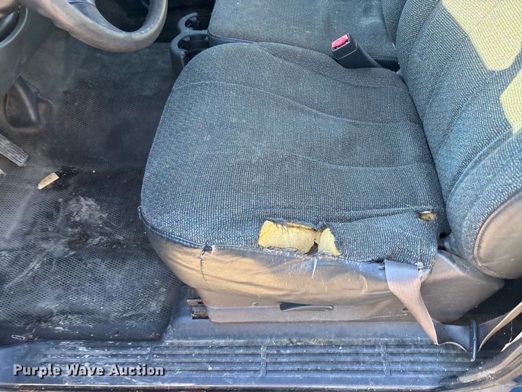 image for item OE9338 2002 Chevrolet Silverado 1500 Ext. Cab pickup truck