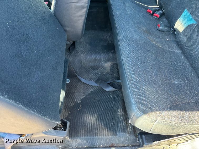 image for item OE9338 2002 Chevrolet Silverado 1500 Ext. Cab pickup truck