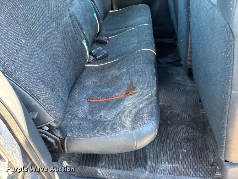 image for item OE9338 2002 Chevrolet Silverado 1500 Ext. Cab pickup truck