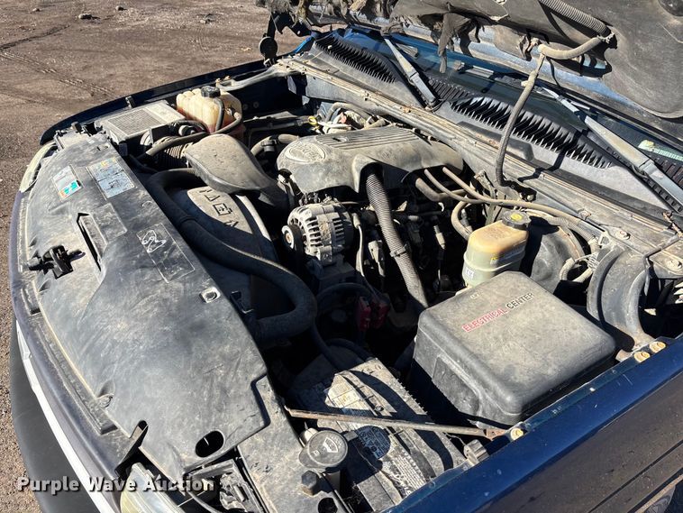 image for item OE9338 2002 Chevrolet Silverado 1500 Ext. Cab pickup truck