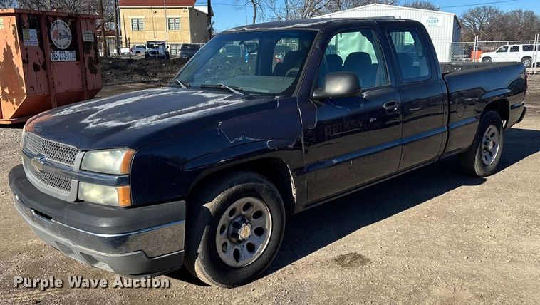 image for item OE9339 2005 Chevrolet Silverado 1500 Ext. Cab pickup truck