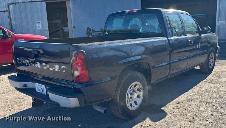 image for item OE9339 2005 Chevrolet Silverado 1500 Ext. Cab pickup truck