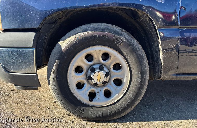 image for item OE9339 2005 Chevrolet Silverado 1500 Ext. Cab pickup truck