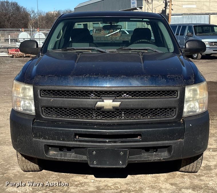 image for item OE9342 2009 Chevrolet Silverado 1500 Ext. Cab pickup truck