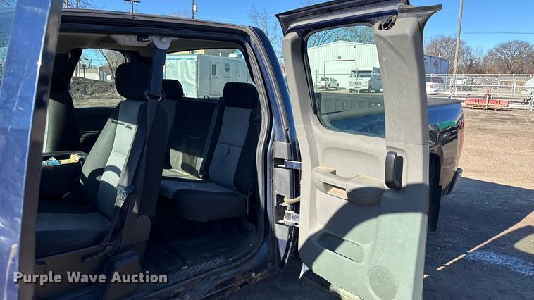 image for item OE9342 2009 Chevrolet Silverado 1500 Ext. Cab pickup truck