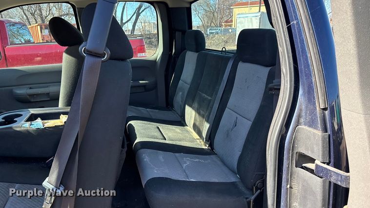 image for item OE9342 2009 Chevrolet Silverado 1500 Ext. Cab pickup truck