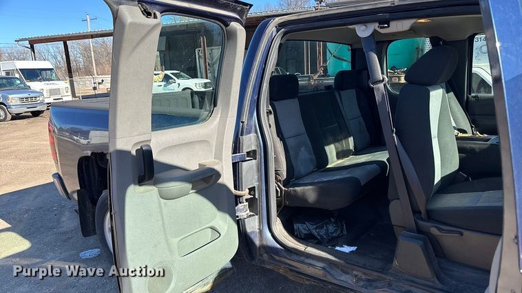 image for item OE9342 2009 Chevrolet Silverado 1500 Ext. Cab pickup truck