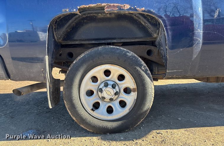 image for item OE9342 2009 Chevrolet Silverado 1500 Ext. Cab pickup truck