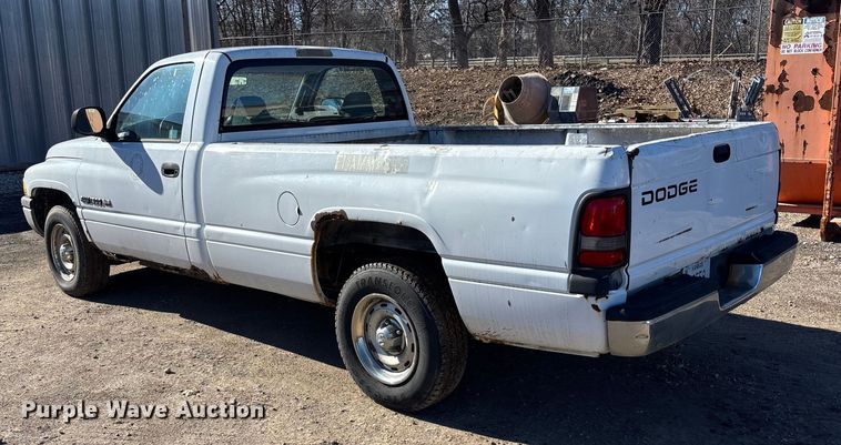 image for item OE9343 1999 Dodge Ram 1500 pickup truck