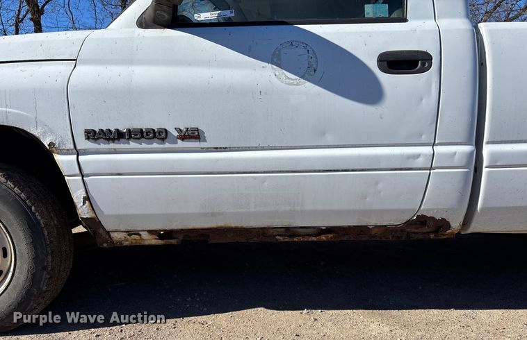 image for item OE9343 1999 Dodge Ram 1500 pickup truck