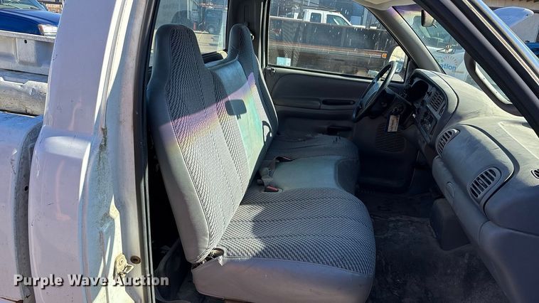 image for item OE9343 1999 Dodge Ram 1500 pickup truck