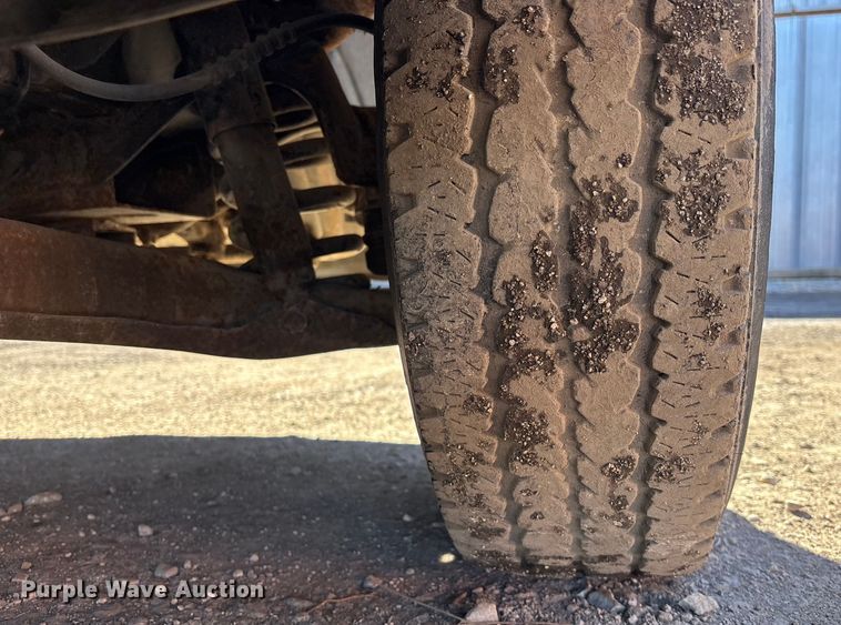 image for item OE9343 1999 Dodge Ram 1500 pickup truck