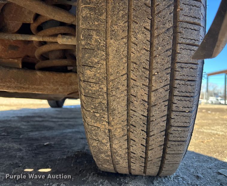 image for item OE9346 2004 Chevrolet Silverado 1500 Ext. Cab pickup truck