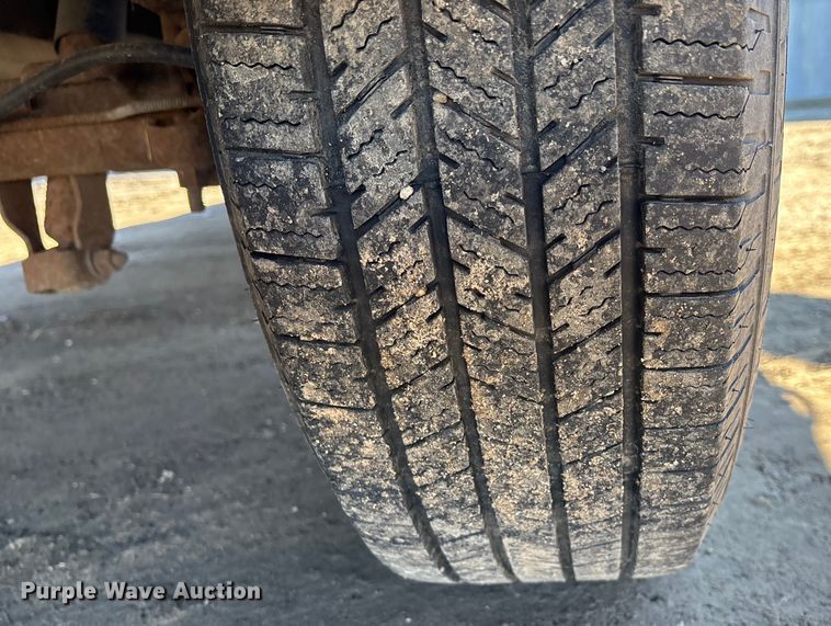 image for item OE9346 2004 Chevrolet Silverado 1500 Ext. Cab pickup truck